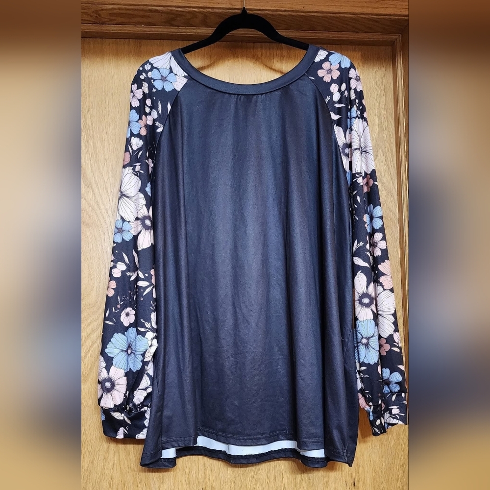 SHEIN Navy Top with Floral Sleeves